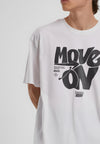 Move On Oversize Herren Tshirt farbe Weiß